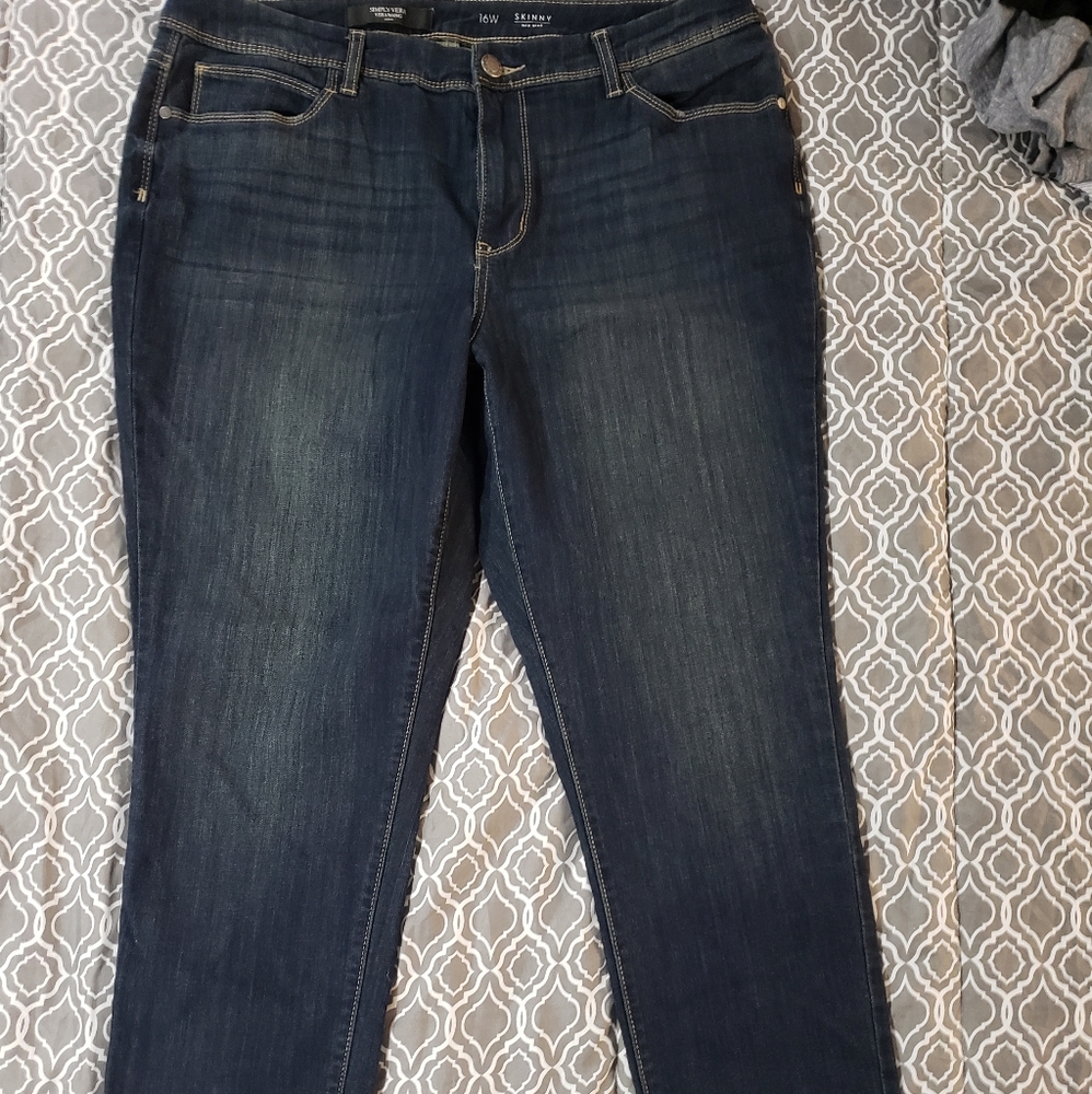 Simply Vera skinny jeans